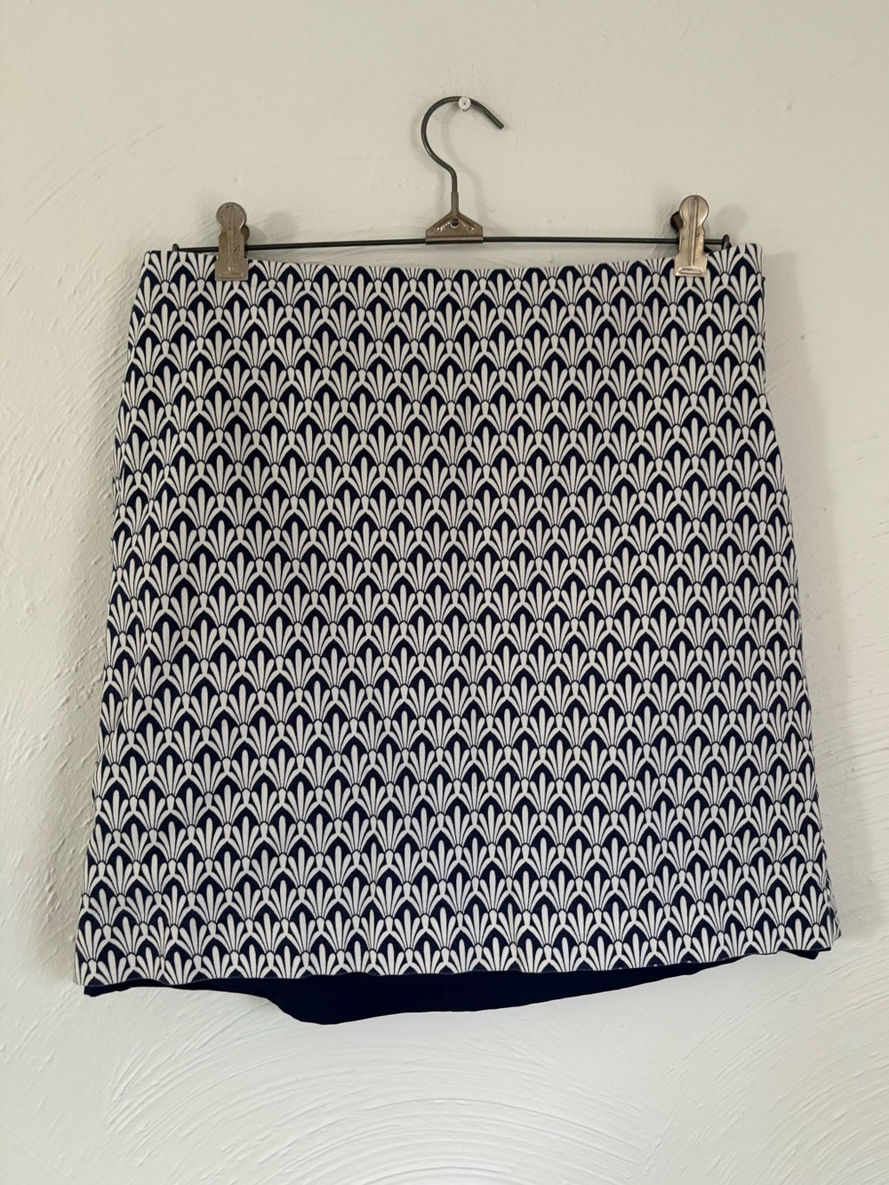 Talbots Navy and White Patterned Women's Skirt 10P
